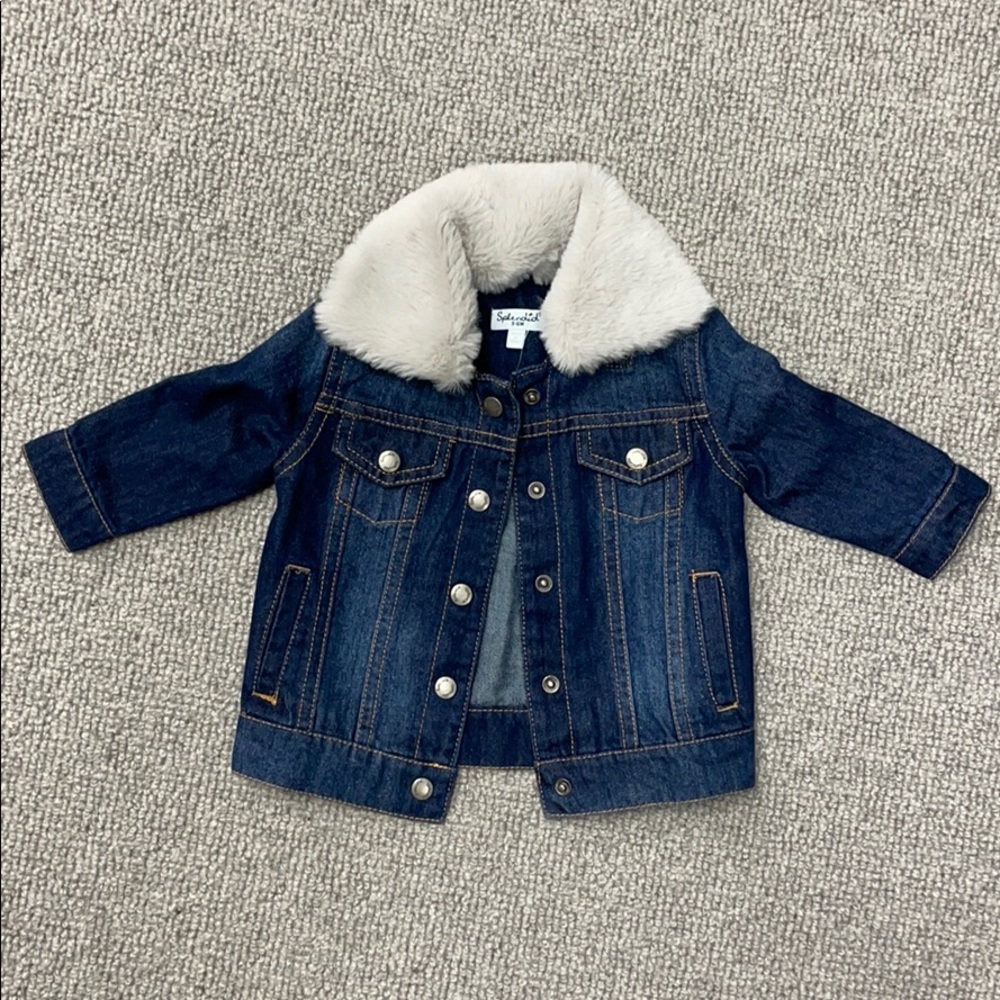 Splendid Denim Jacket with Faux Fur Collar